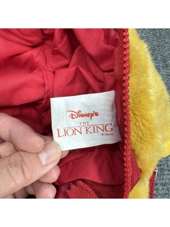 Disney Christmas 2025 Lil Rin Rin Plush Badge Red New